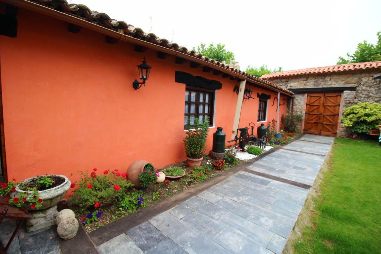 Posada De Bielva Exteriör bild